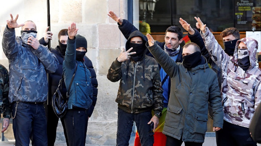 GRUPOS: Polícia abre inquérito para investigar 15 pessoas por apologia ao nazismo
