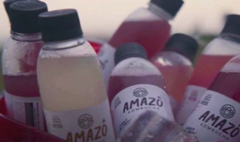 EMPREENDEDORA: Bióloga cria empresa que vende mais de mil garrafas de kombucha