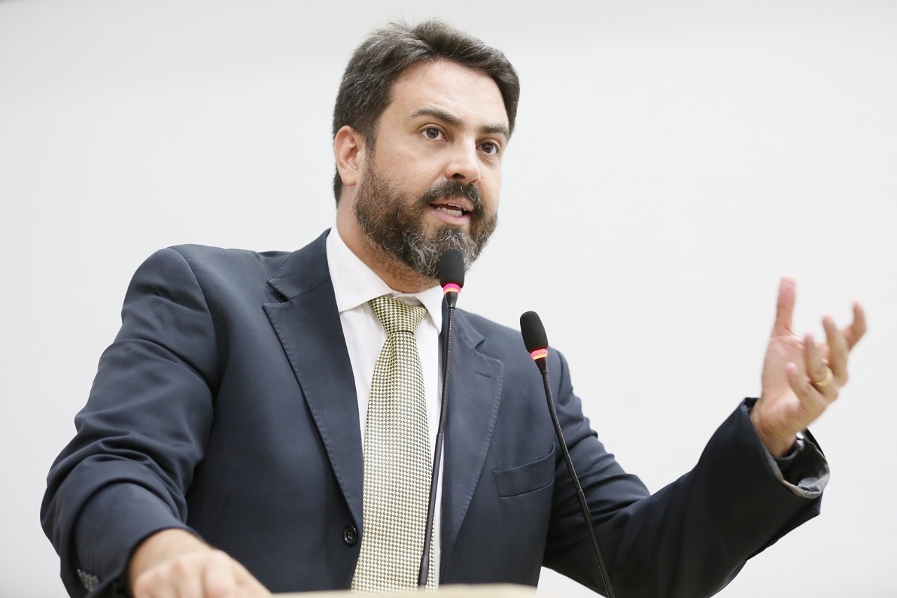 ELEIÇÕES 2022: Léo Moraes lidera intenções de voto para o Governo de Rondônia