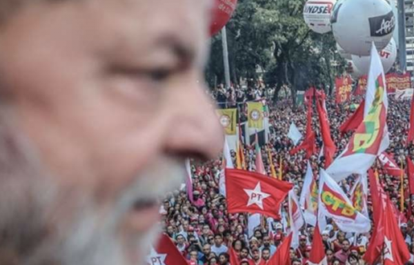 TRANSMISSÃO: Mesmo preso, Lula estreia como comentarista da Copa do Mundo