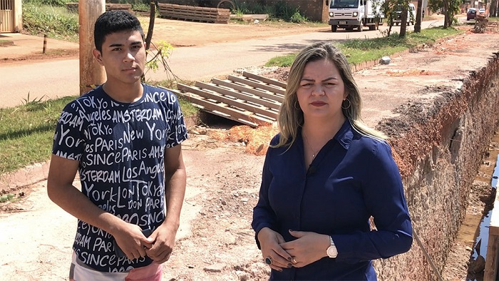 AVENIDA MAMORÉ: Vereadora Ada Dantas fiscaliza obra abandonada pela prefeitura na zona leste
