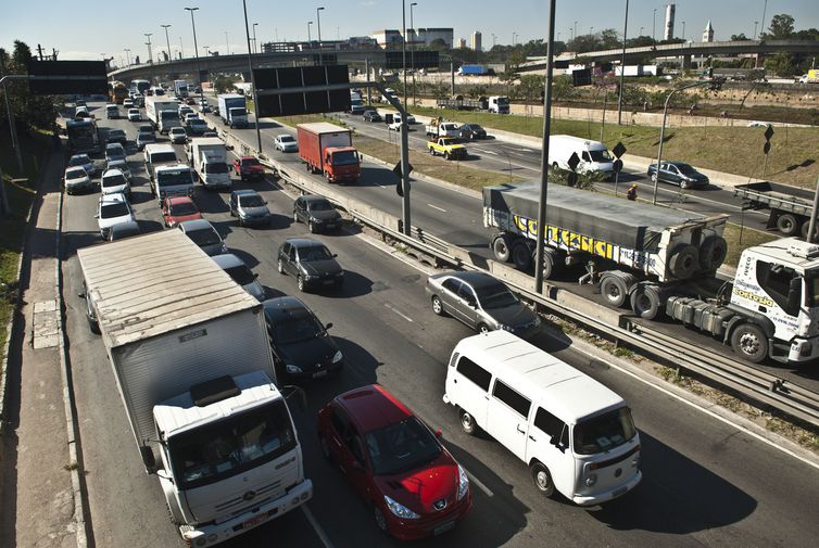 RIGIDEZ: Sancionada lei que cassa habilitação de condenado por contrabando