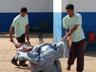 Fim do motim: detento morre em acerto de contas