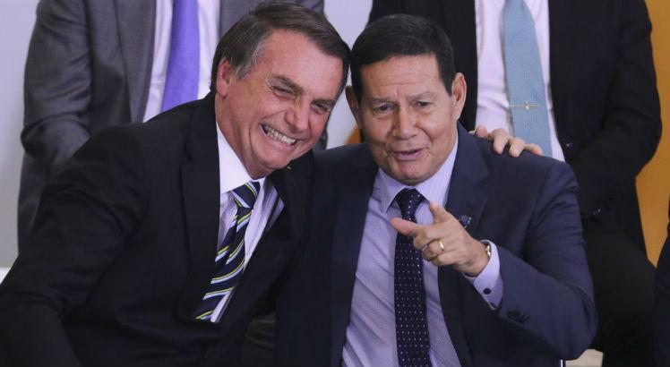 PAGAMENTO: Portaria libera aumento nos salários para o presidente Bolsonaro e o vice Mourão