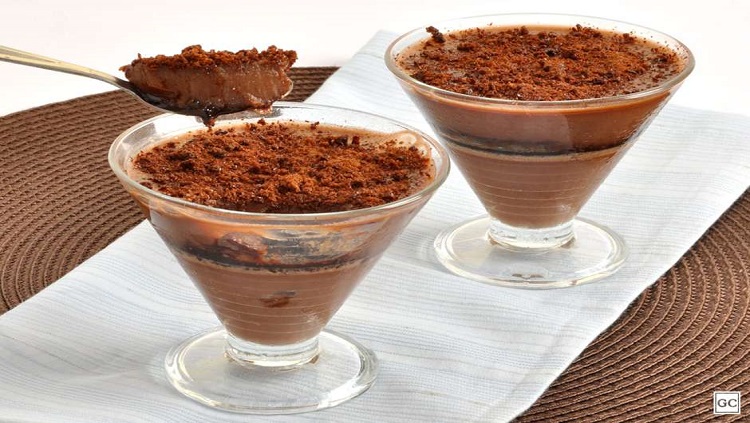 SOBREMESA: Mousse de Ovomaltine® para a criançada se deliciar na quarentena