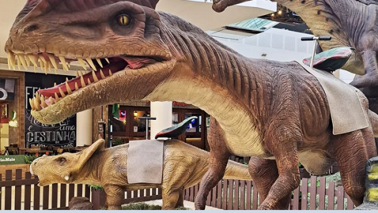 GRATUITO: Com réplicas em tamanho real, exposição Mundo Jurássico continua no Shopping de Porto Velho