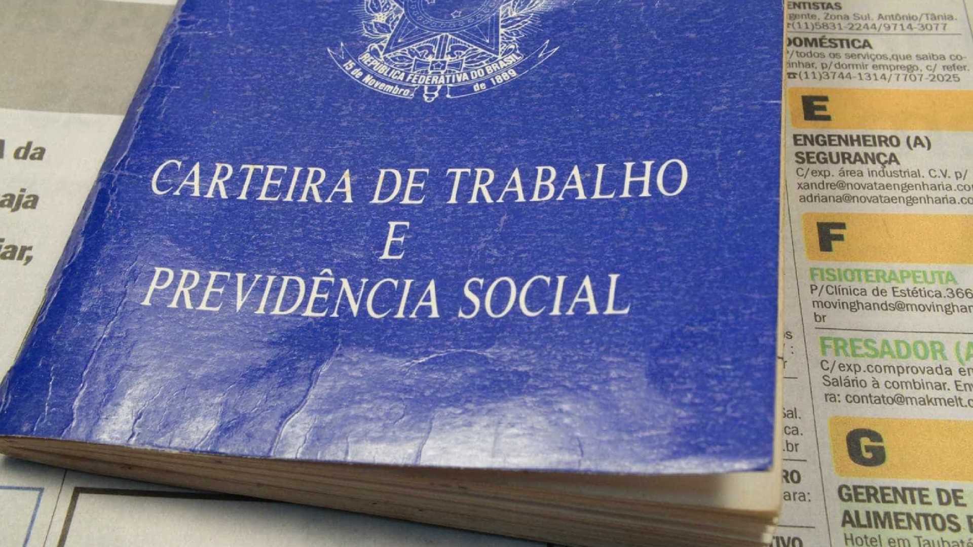 Fila de 13 mi de desempregados demorará para diminuir