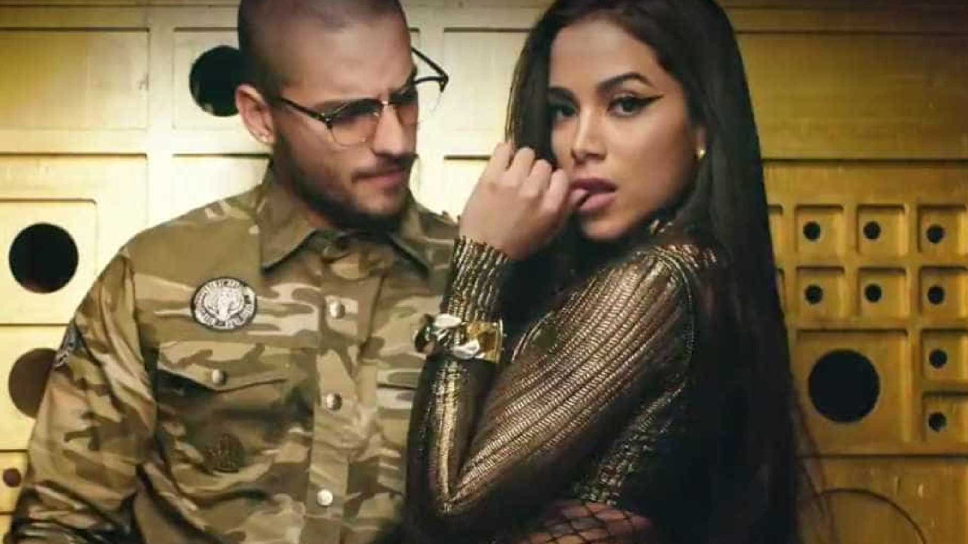 Bandeira branca: Anitta e Maluma voltam a se seguir nas redes sociais