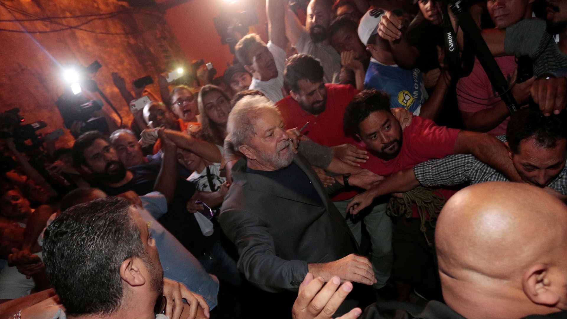 Polícia Federal tinha 'plano B' caso Lula não cumprisse ultimato