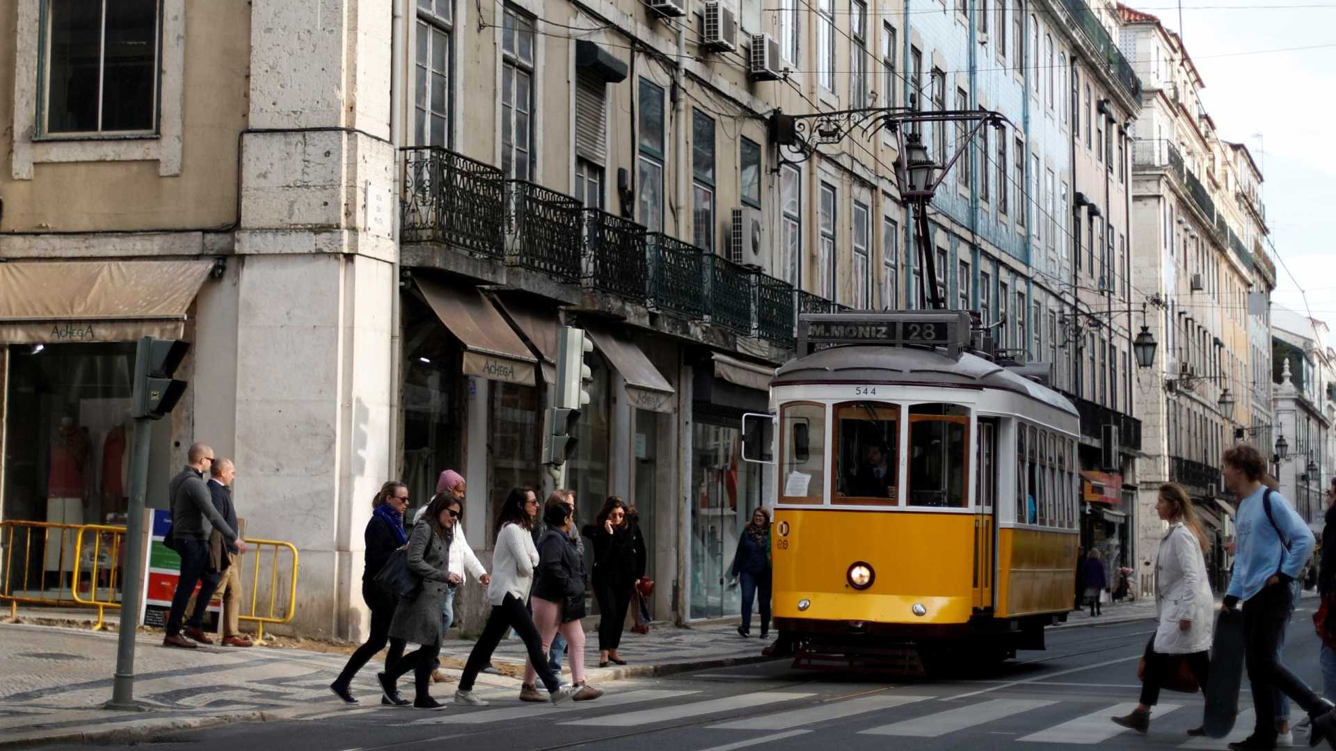 Mais de 80 mil brasileiros vivem em Portugal; veja os tipos de visto