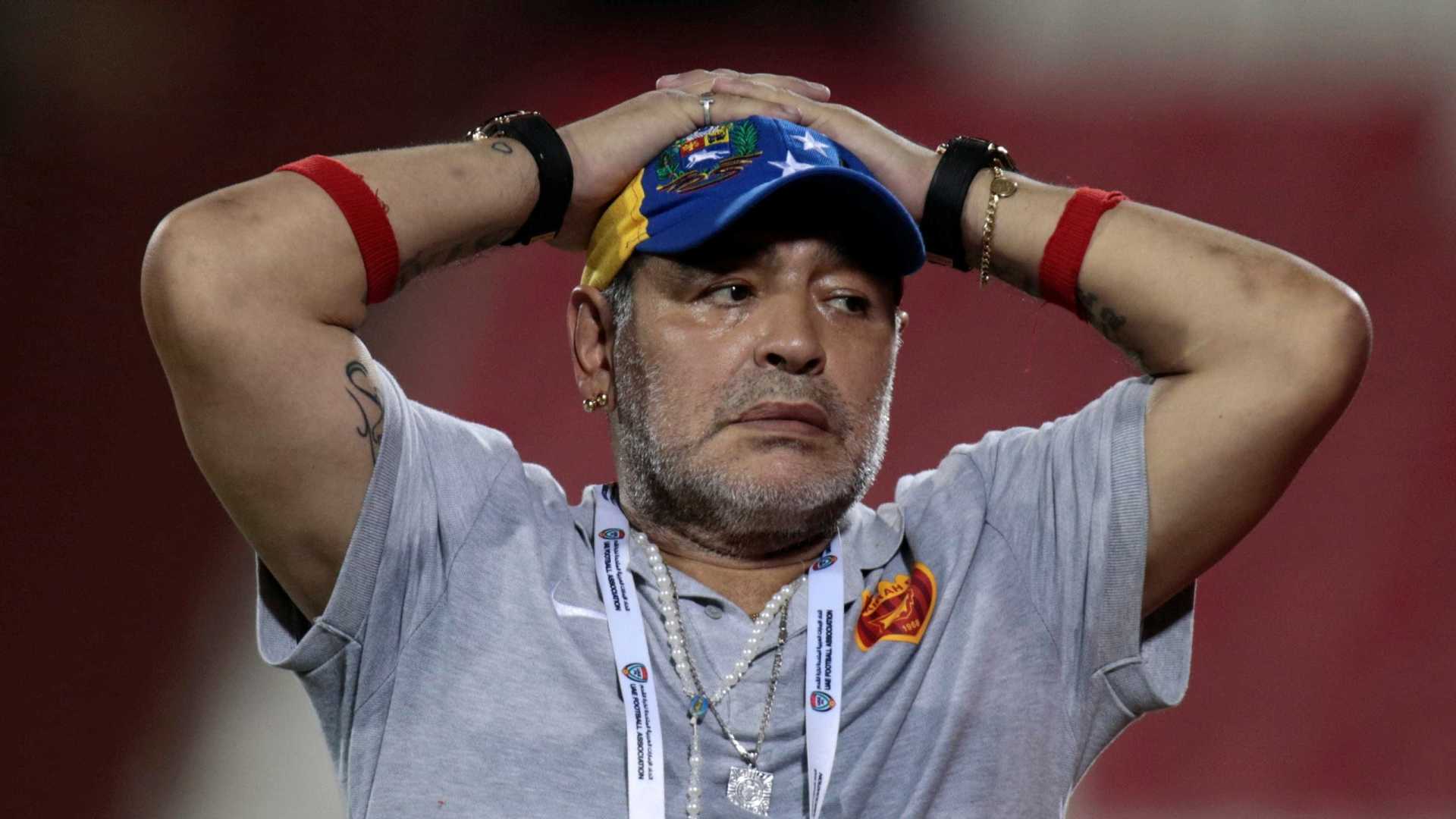 INFECÇÃO: Maradona está internado na Colômbia e pode ser internado