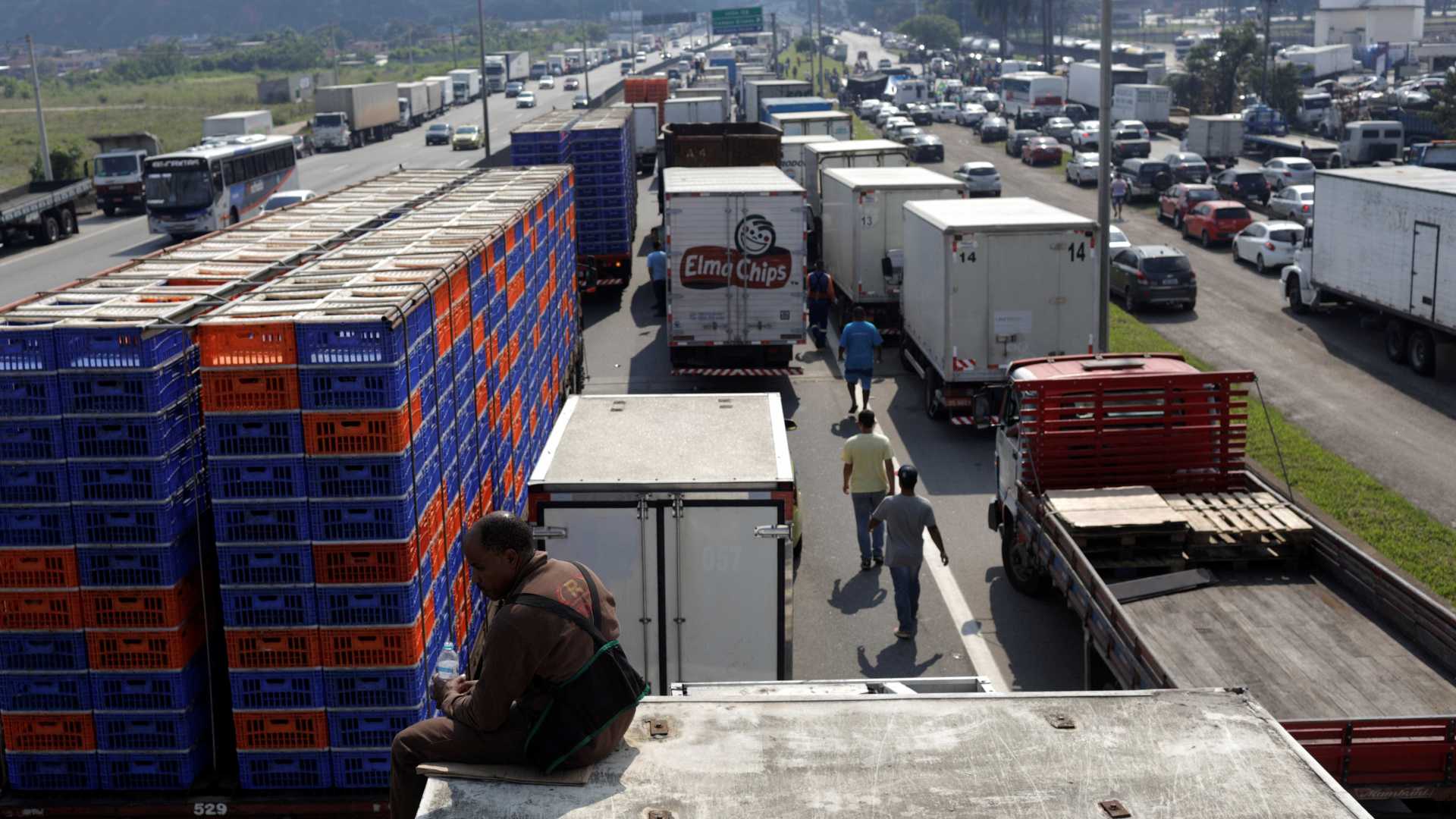 ORDEM: Desbloqueio de rodovias que dão acesso a aeroportos será prioridade