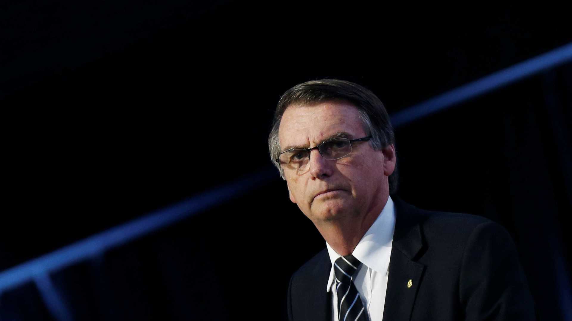 JUSTIÇA: Jair Bolsonaro contesta candidatura de Lula junto ao TSE