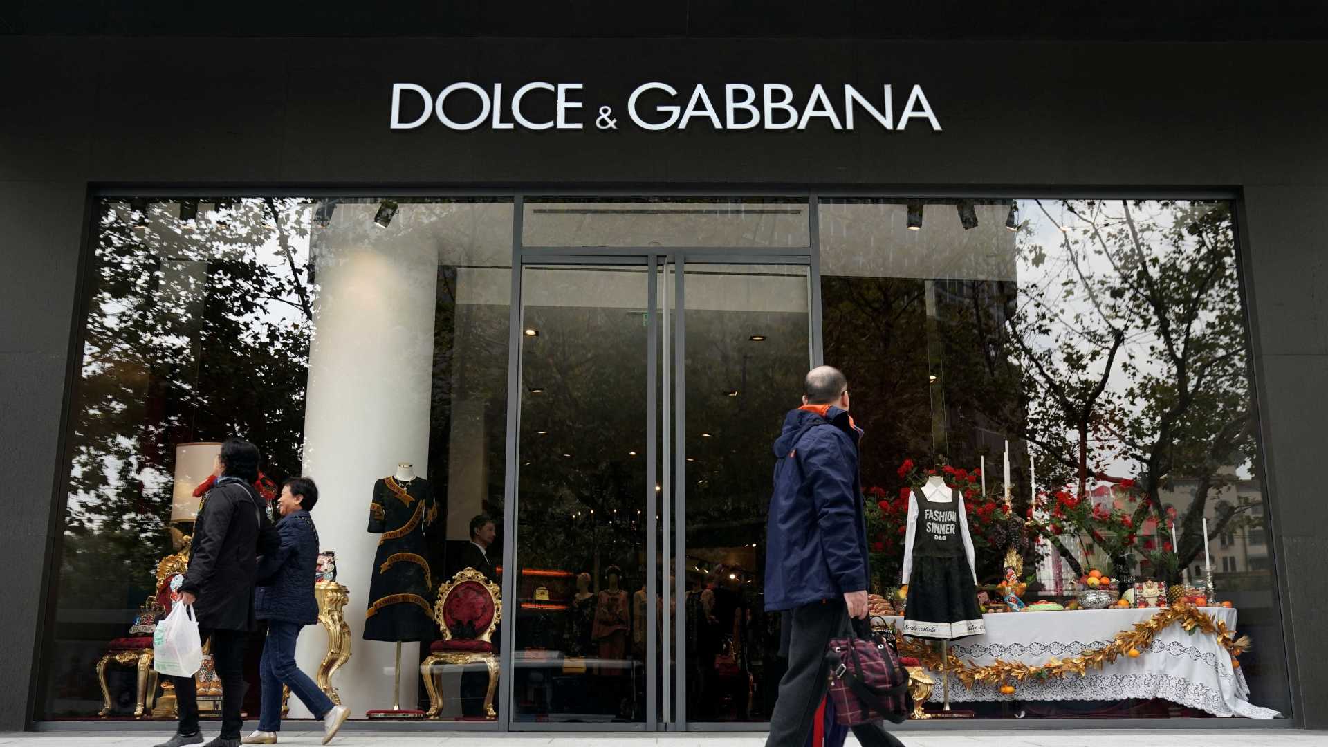 MARCA: Dolce & Gabbana pede desculpas por campanha acusada de racismo