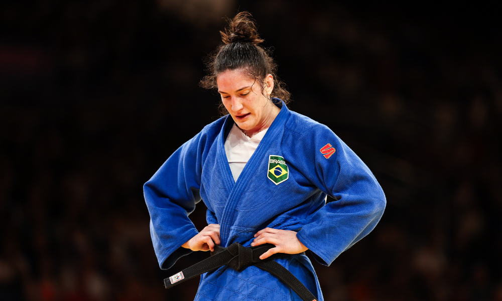 OLIMPÍADAS PARIS 2024: Maior judoca do Brasil, Mayra Aguiar é eliminada por italiana 