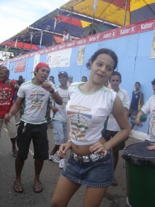 Armário Grande e Rádio Farol são as campeãs do carnaval 2006