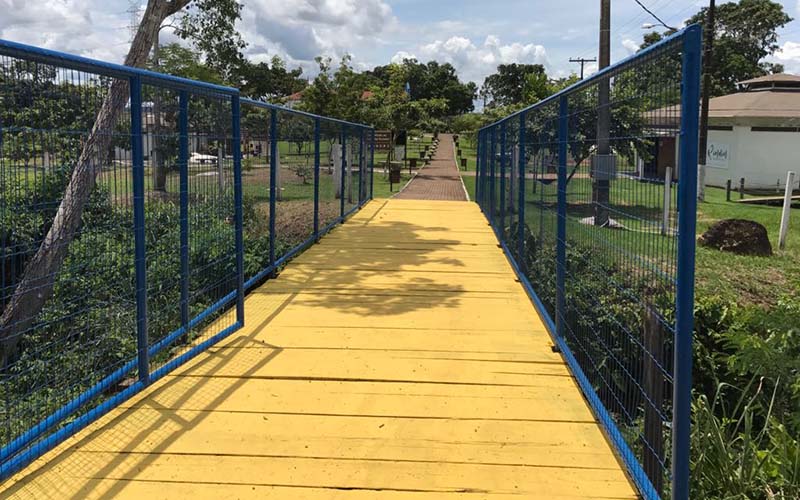 Ponte da igrejinha de Santo Antônio será usada para prender cadeados do amor