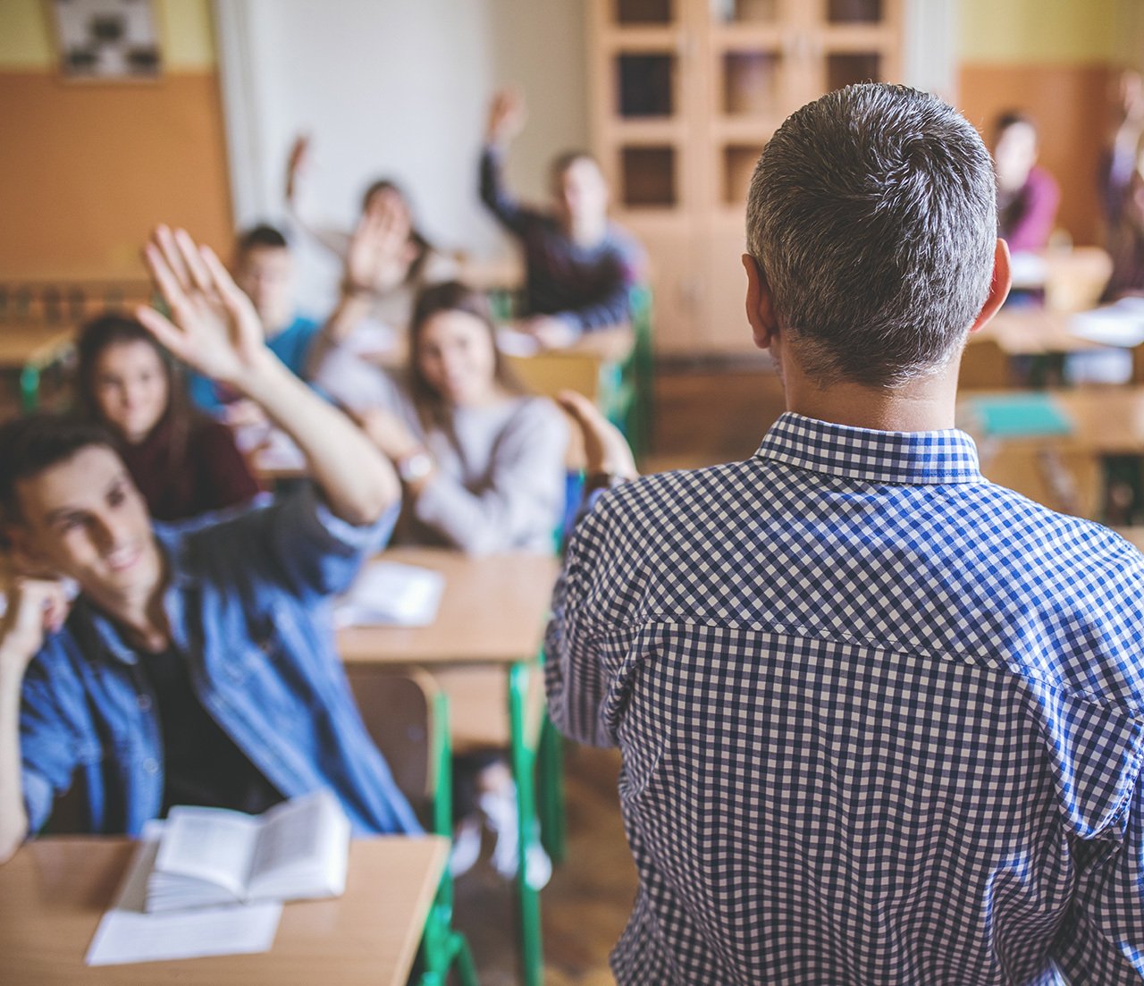 EDUCAÇÃO: Confirmado pagamento de piso a professores com carga horária de 40h