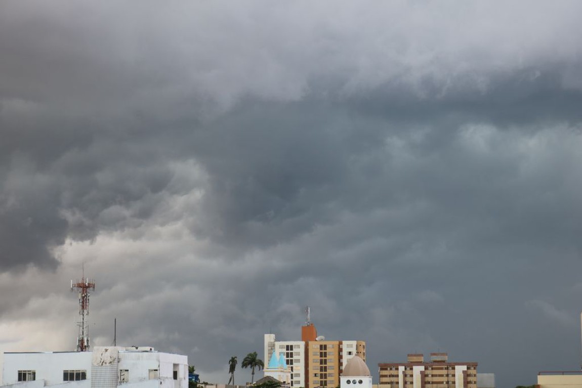 PREVISÃO DO TEMPO: Sol deve aparecer pouco e chuva domina o Estado nesta quinta, 12