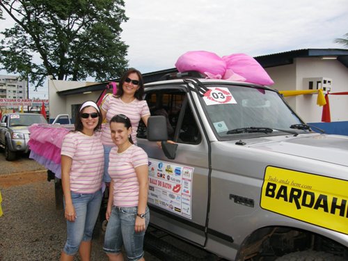   BATOM - Equipe Barbie Girls faz estreia em Rallys 