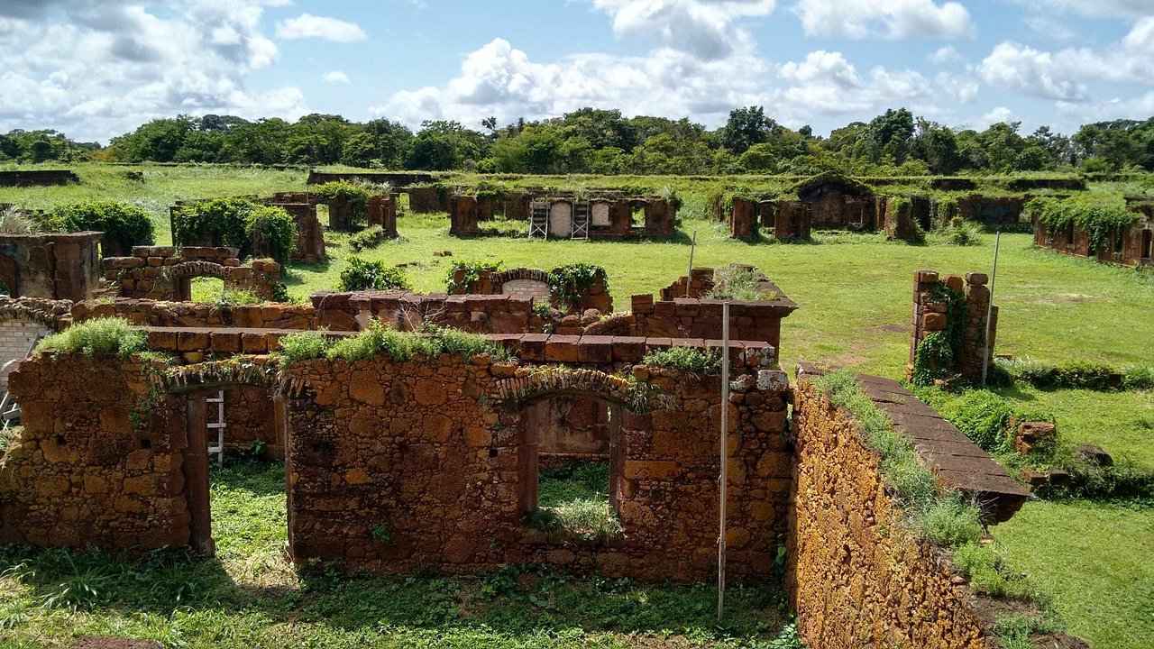 PATRIMÔNIO HISTÓRICO: Abandonado, quilombolas cuidam do Forte Príncipe da Beira para não desmoronar