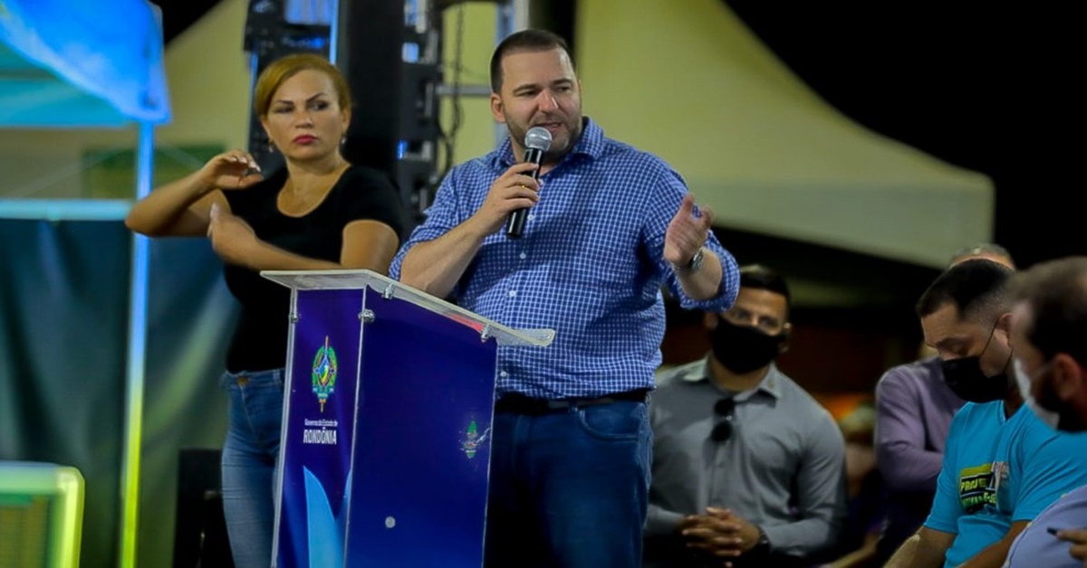 EM PORTO VELHO: Alex Redano participa do lançamento do Tchau Poeira e Governo na Cidade