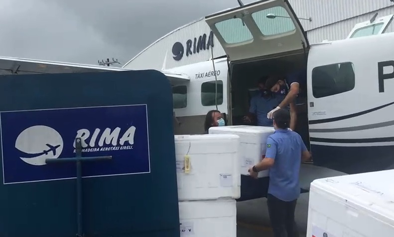 CORONAVAC: Rima Táxi Aéreo faz o transporte das vacinas em Rondônia