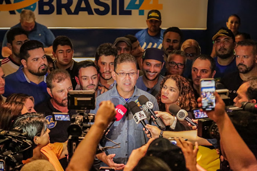 GOVERNOS: 'Vou trabalhar de forma educada', diz Marcos Rocha sobre relação com Lula