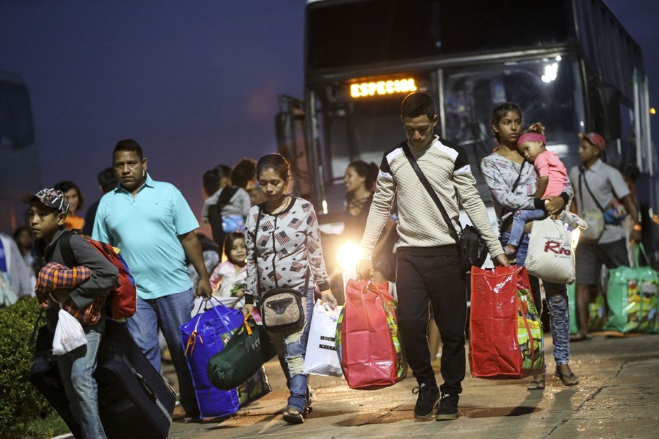 DADOS: Exército diz que 1,2 mil venezuelanos saíram do Brasil após violência