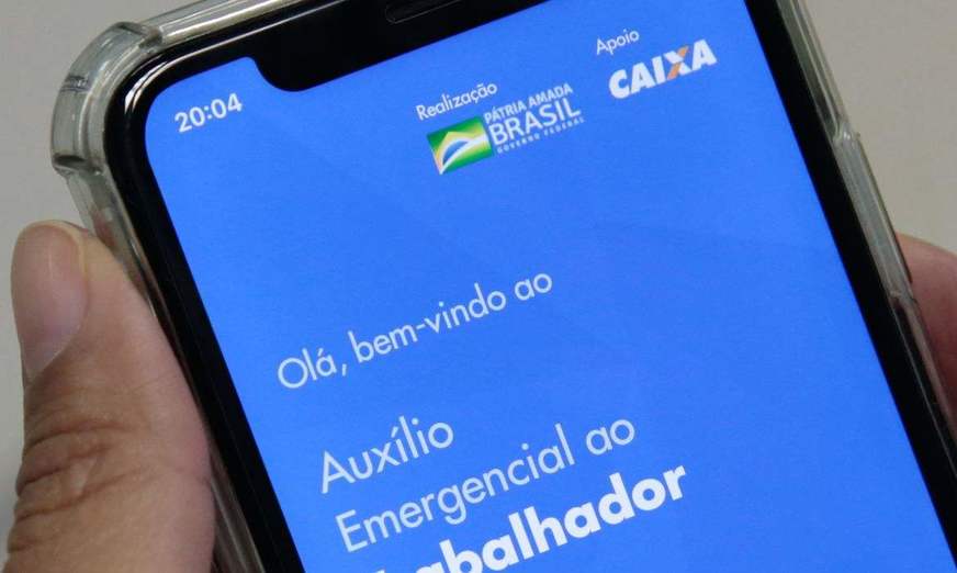 DINHEIRO: Caixa paga hoje auxílio emergencial a 1,6 milhão de pessoas