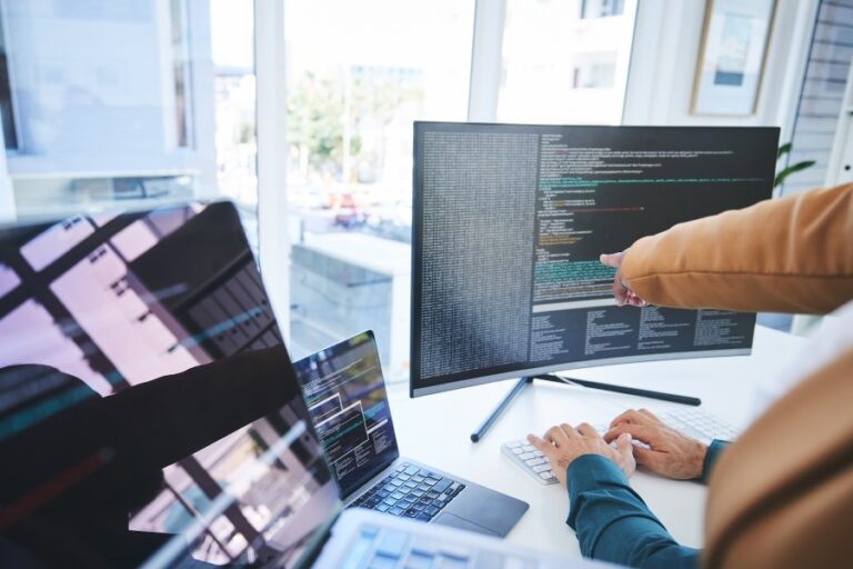 OPORTUNIDADE: ICMC oferece vaga de pós-doutorado em engenharia de software e IA