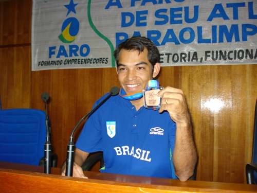 DESTAQUE ESPORTIVO - O mesatenista rondoniense e a conquista da medalha no Parapan-americano 