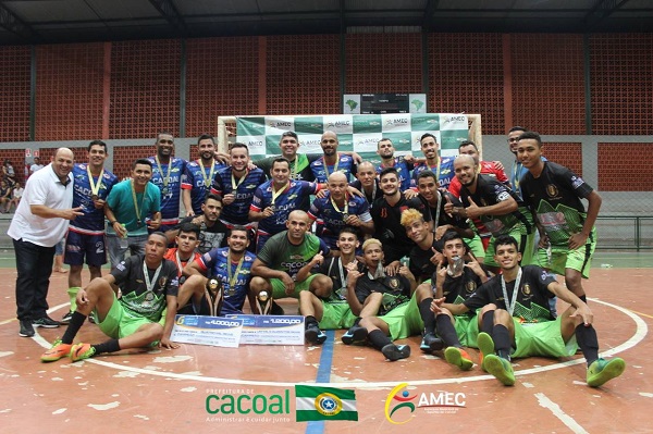 FINAL: Tozzo Bombas Injetoras é a campeã do campeonato Gigantão de futsal