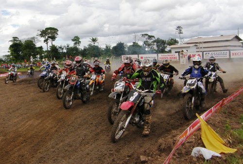 Começa estadual de Velocross 2008 em Pimenta Bueno -  fotos