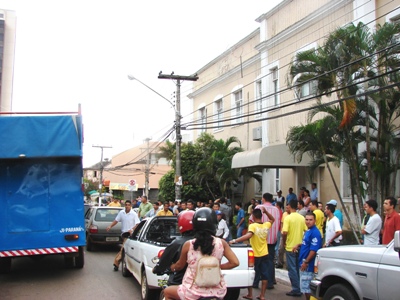 Ex-vigilantes da Condor reivindicam verba rescisória das demissões ocorridas em 2005 - Veja fotos