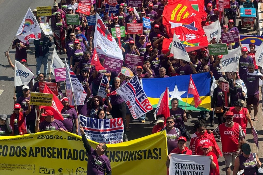 SINDICATO: Sintero pede educação de qualidade e trabalho digno durante marcha em Brasília