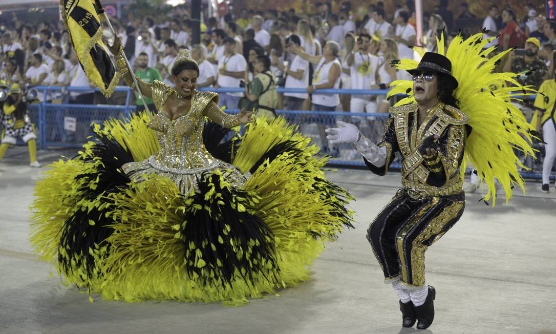 CONTO DO VIGÁRIO: Irreverente, samba-enredo da São Clemente fala de política e malandragem