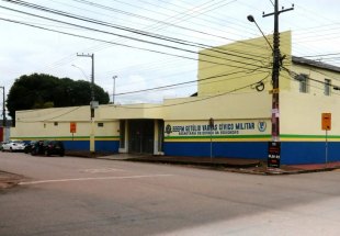 QUEREM SEGURANÇA: Estudantes protestam após ataque com canivete em escola cívico-militar de Porto Velho