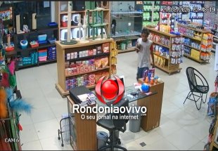 VÍDEO: Ladrão invade pet shop e furta gato e cachorrinho na Calama