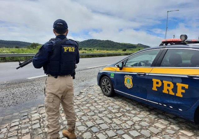 LAMENTÁVEL: Policial rodoviário federal é encontrado morto em residência 