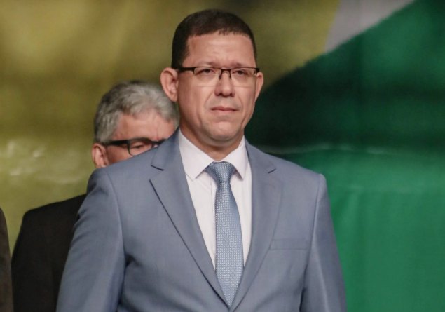 SEGUE NO CARGO: Rocha fica no governo e reconfigura disputa eleitoral em Rondônia