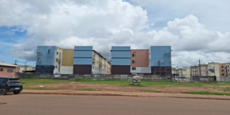 COTIDIANO: Projeto social inicia revitalização em quadras do residencial Orgulho do Madeira