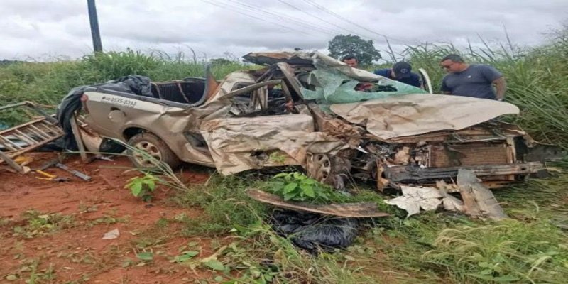 FORTE IMPACTO: Colisão entre veículos deixa um morto e dois feridos na BR-421