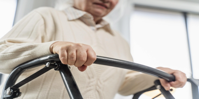 FRATURAS: Cerca de 40% dos idosos acima de 80 anos sofrem quedas anualmente