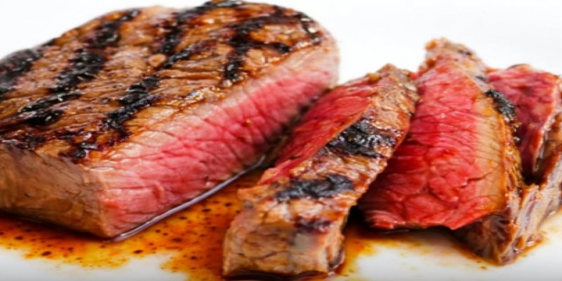 MIOGLOBINA: O liquido vermelho que sai da carne não é sangue como você sempre imaginou