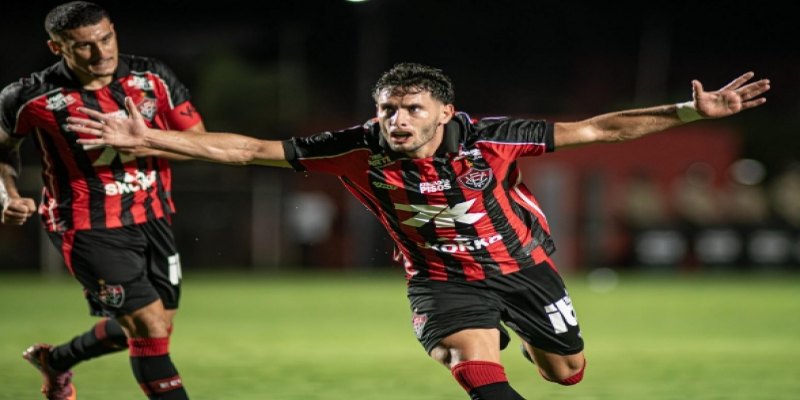 Vitória soma mais uma no Baianão contra o Bahia de Feira no Barradão 