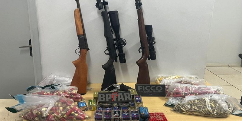 AÇÃO PF: FICCO/RO realiza duas prisões por porte de arma de fogo