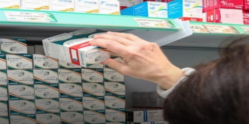 EM SUPERMERCADOS: Farmácias e drogarias podem se instalar em supermercados 