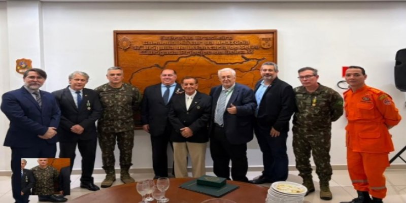 DIA DO SOLDADO: Membros da Academia são homenageados pelo Exército Brasileiro 