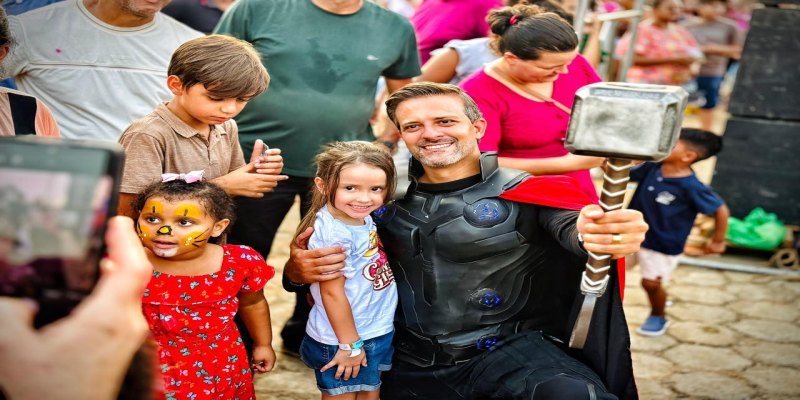 LUCAS TORRES: Evento de Dia das Crianças reúne 5 mil pessoas em Buritis